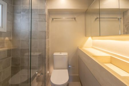 Apartamento para alugar com 74m², 2 quartos e 1 vaga Apartamento para alugar com 74m², 2 quartos e 1 vagaBanheiro da Suíte 2