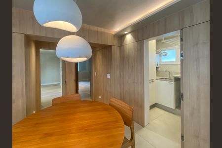 Apartamento para alugar com 74m², 2 quartos e 1 vaga Apartamento para alugar com 74m², 2 quartos e 1 vagaSala