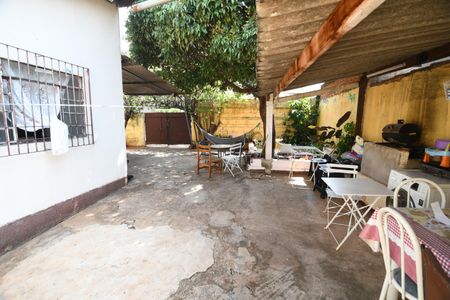 Casa à venda com 195m², 3 quartos e 1 vagaQuintal / Garagem