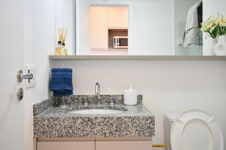 Studio à venda com 21m², 0 quarto e sem vaga Studio à venda com 21m², 0 quarto e sem vagaStudio Banheiro