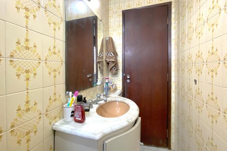 Apartamento à venda com 121m², 3 quartos e 1 vagaBanheiro da Suíte