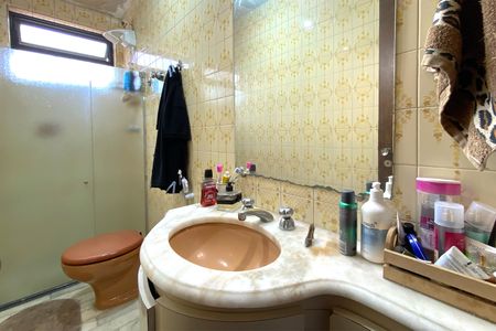 Apartamento à venda com 121m², 3 quartos e 1 vagaBanheiro da Suíte