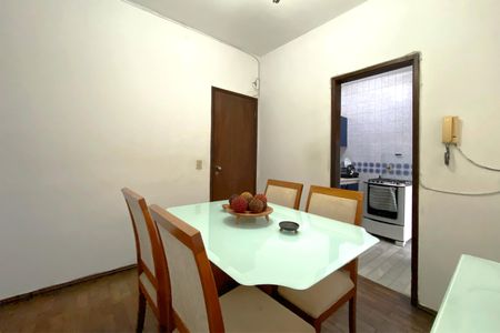Apartamento à venda com 121m², 3 quartos e 1 vagaSala de Jantar