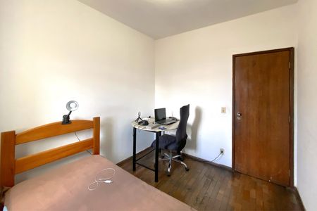 Apartamento à venda com 121m², 3 quartos e 1 vagaQuarto 2