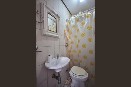 Apartamento para alugar com 120m², 3 quartos e 2 vagasBanheiro de Serviço