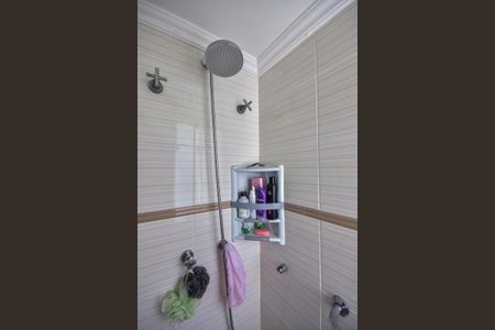 Apartamento para alugar com 120m², 3 quartos e 2 vagasChuveiro da Suíte 1