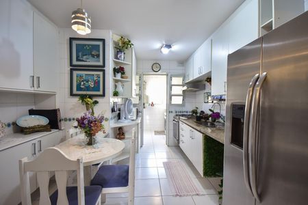 Apartamento para alugar com 120m², 3 quartos e 2 vagasCozinha