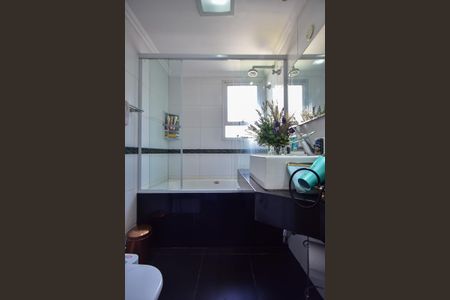 Apartamento para alugar com 120m², 3 quartos e 2 vagasBanheiro Suíte 2