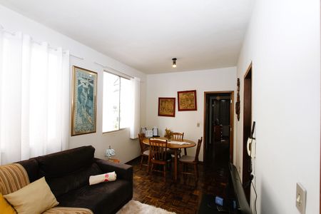 Apartamento à venda com 78m², 3 quartos e 1 vagaSala