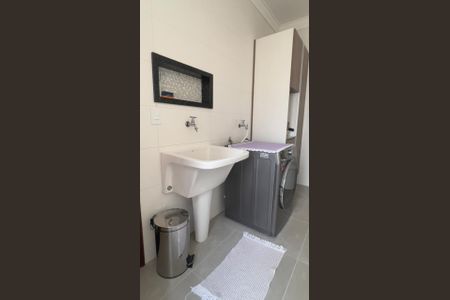 Casa à venda com 259m², 3 quartos e 6 vagasÁrea de Serviço