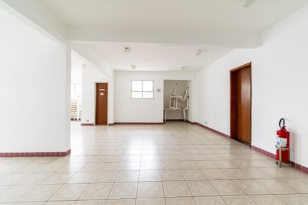 Apartamento para alugar com 60m², 2 quartos e 1 vagaÁrea comum - Salão de festas