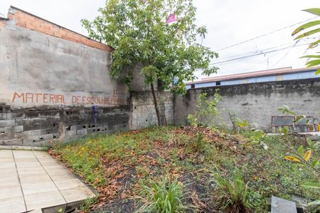Area Externa de casa à venda com 2 quartos, 180m² em Jardim Munhoz, Guarulhos