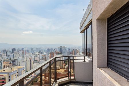 Apartamento para alugar com 420m², 4 quartos e 3 vagasVaranda da Sala 3