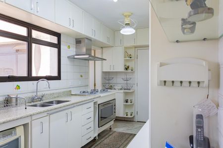 Apartamento para alugar com 420m², 4 quartos e 3 vagasCozinha