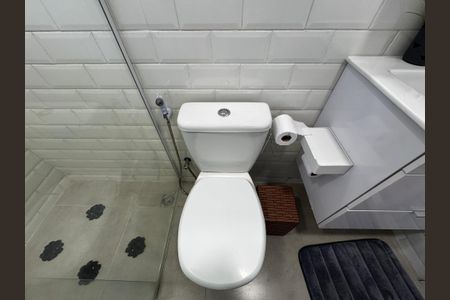 Casa à venda com 300m², 2 quartos e 1 vagaSuíte 2 - Banheiro