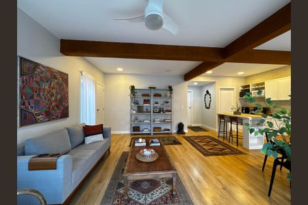 Casa à venda com 300m², 2 quartos e 1 vagaSala 1