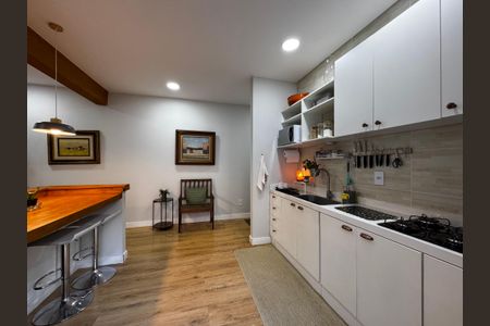 Casa à venda com 300m², 2 quartos e 1 vagaCozinha 2