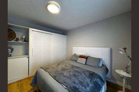 Casa à venda com 300m², 2 quartos e 1 vagaSuíte 1