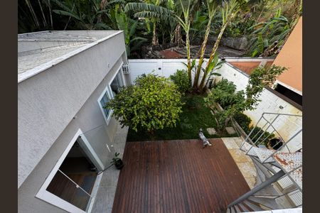 Casa à venda com 300m², 2 quartos e 1 vagaEscritório - Vista