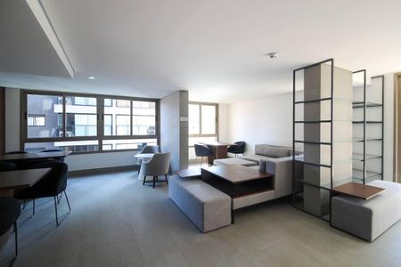 Studio à venda com 26m², 1 quarto e sem vagaÁrea comum - Salão de festas