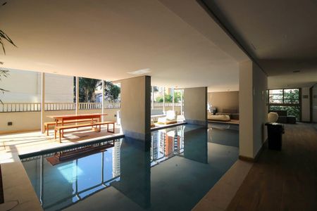 Studio à venda com 26m², 1 quarto e sem vagaÁrea comum - Piscina