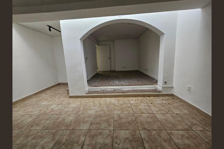 Casa à venda com 260m², 4 quartos e sem vagaSala