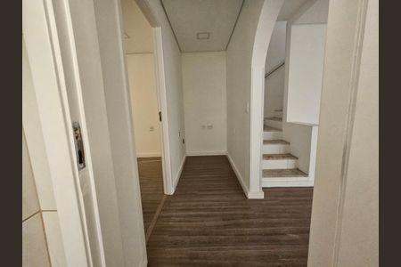 Casa à venda com 260m², 4 quartos e sem vagaBanheiro Corredor