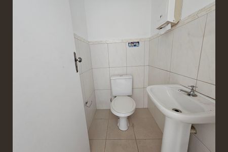 Casa à venda com 260m², 4 quartos e sem vagaBanheiro 2