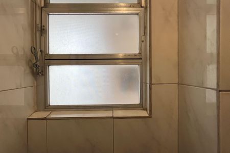 Apartamento para alugar com 100m², 3 quartos e 1 vaga Apartamento para alugar com 100m², 3 quartos e 1 vagaBanheiro de serviço