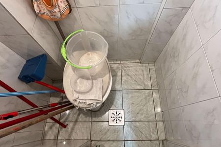 Apartamento para alugar com 100m², 3 quartos e 1 vaga Apartamento para alugar com 100m², 3 quartos e 1 vagaBanheiro de serviço