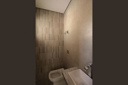 Casa de condomínio à venda com 321m², 3 quartos e 3 vagasLavabo