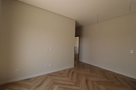 Casa de condomínio à venda com 321m², 3 quartos e 3 vagasSuíte 2