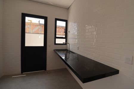 Casa de condomínio à venda com 321m², 3 quartos e 3 vagasÁrea de Serviço