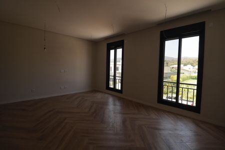 Casa de condomínio à venda com 321m², 3 quartos e 3 vagasSuíte 3