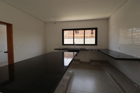 Casa de condomínio à venda com 321m², 3 quartos e 3 vagasCozinha