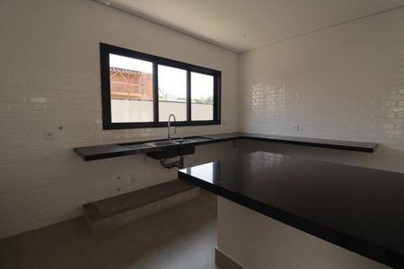 Casa de condomínio à venda com 321m², 3 quartos e 3 vagasCozinha