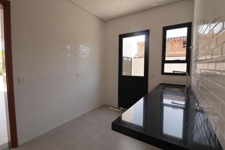 Casa de condomínio à venda com 321m², 3 quartos e 3 vagasÁrea de Serviço