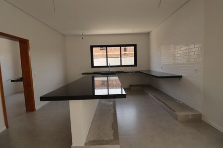 Casa de condomínio à venda com 321m², 3 quartos e 3 vagasCozinha