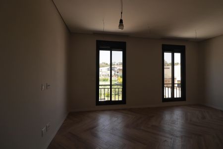 Casa de condomínio à venda com 321m², 3 quartos e 3 vagasSuíte 3
