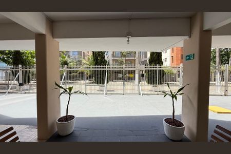 Apartamento para alugar com 151m², 4 quartos e 1 vaga Apartamento para alugar com 151m², 4 quartos e 1 vagaÁrea comum