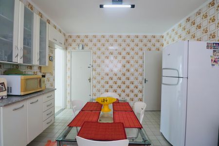 Apartamento para alugar com 151m², 4 quartos e 1 vaga Apartamento para alugar com 151m², 4 quartos e 1 vagaCozinha