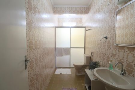 Apartamento para alugar com 151m², 4 quartos e 1 vaga Apartamento para alugar com 151m², 4 quartos e 1 vagaBanheiro Social 1