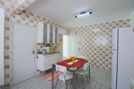 Apartamento para alugar com 151m², 4 quartos e 1 vaga Apartamento para alugar com 151m², 4 quartos e 1 vagaCozinha