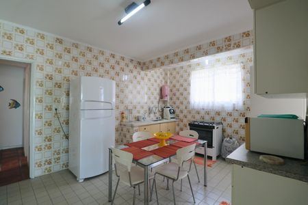 Apartamento para alugar com 151m², 4 quartos e 1 vaga Apartamento para alugar com 151m², 4 quartos e 1 vagaCozinha