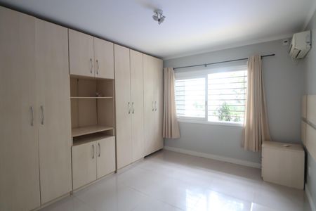 Casa à venda com 285m², 4 quartos e 3 vagasQuarto 1