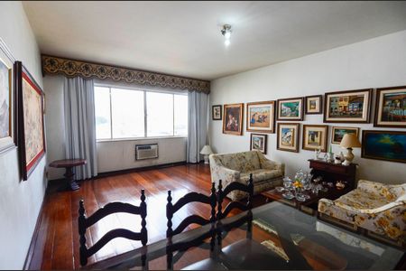 Apartamento à venda com 165m², 3 quartos e 1 vagaSala