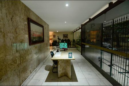 Apartamento à venda com 165m², 3 quartos e 1 vagaHall