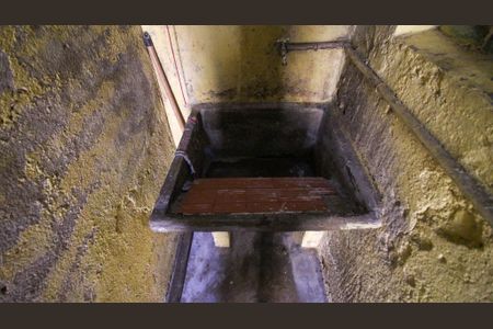 Casa para alugar com 85m², 2 quartos e sem vagaÁrea de Serviço