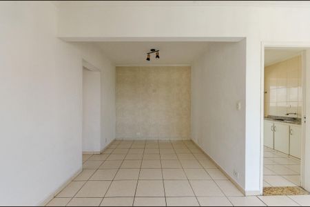 Apartamento à venda com 77m², 2 quartos e 1 vaga Apartamento à venda com 77m², 2 quartos e 1 vagaSala