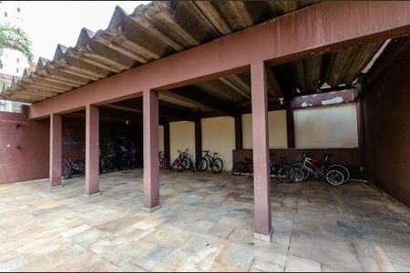 Apartamento à venda com 77m², 2 quartos e 1 vaga Apartamento à venda com 77m², 2 quartos e 1 vagaBicicletário